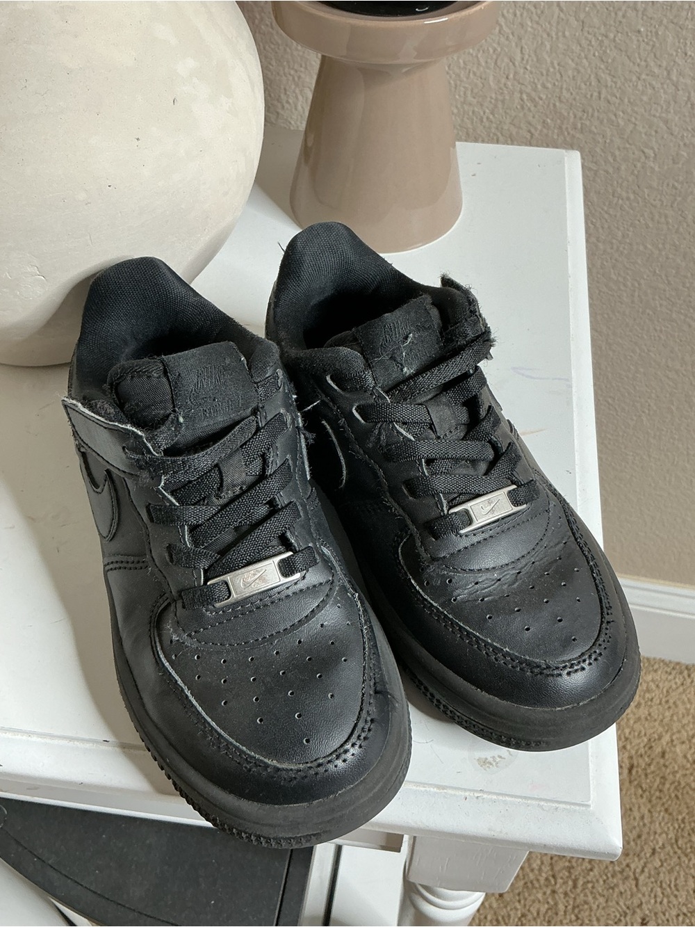 Nike Force 1 Kids' Black Low-Top Lace-Up Sneakers